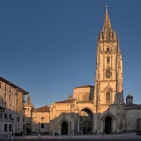 Alojamiento Oviedo 2 Con Parking Kültér fotó