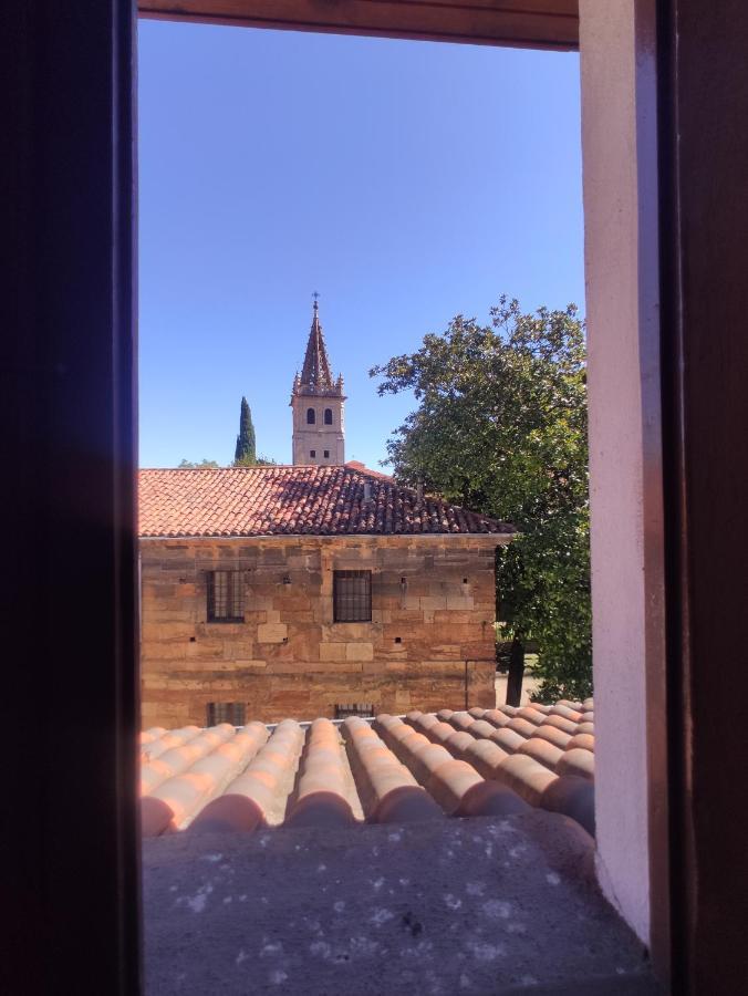 Alojamiento Oviedo 2 Con Parking Kültér fotó